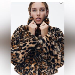H&M cropped fur coat M